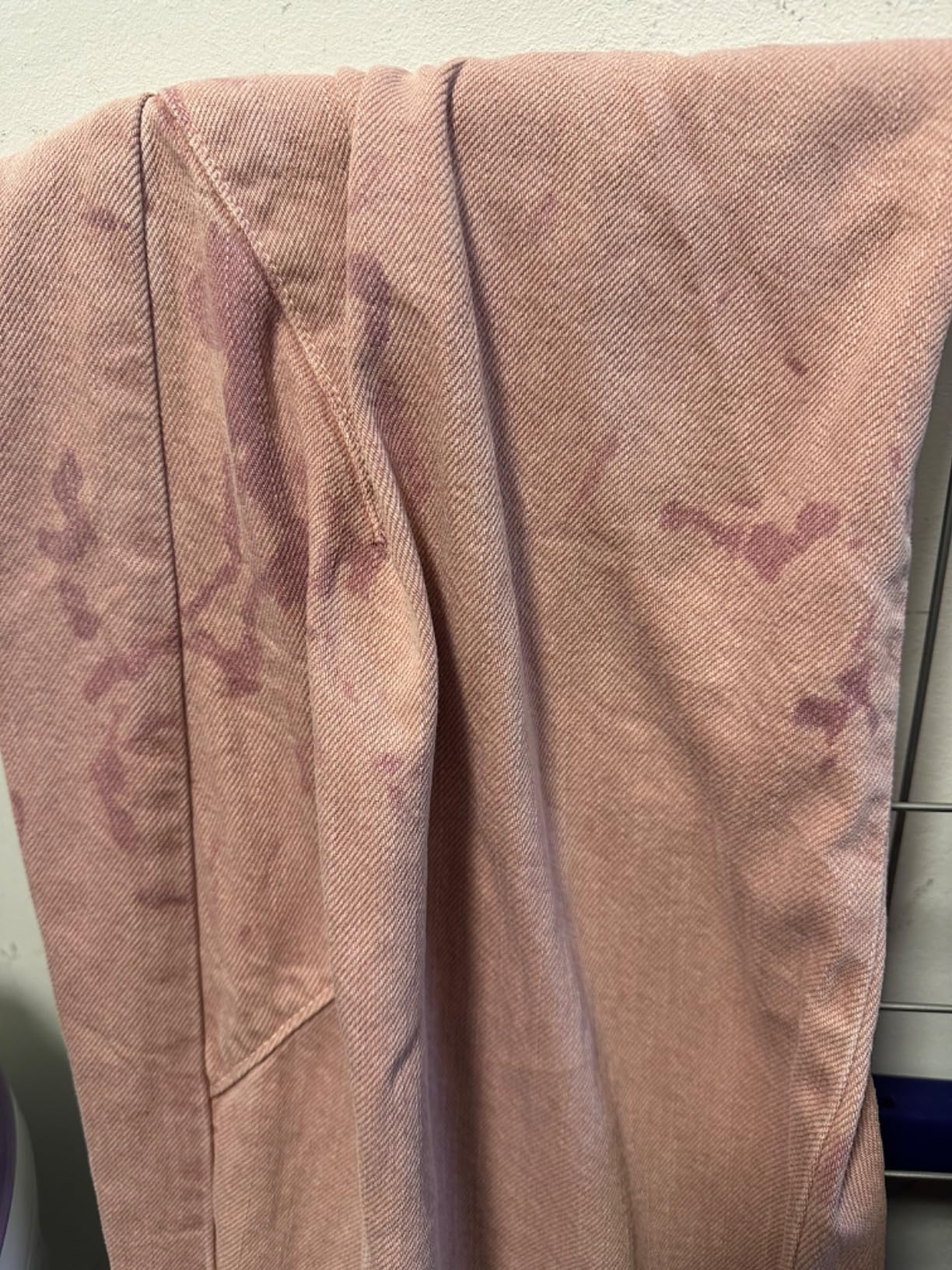 Schöne Farbe, aber blutet etwas aus